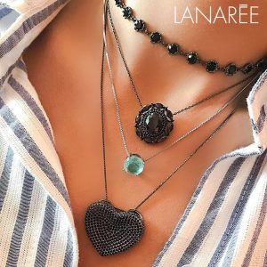 Colar Coração Afundado Cravejado | Lanarée Acessórios
