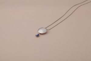 Colar Difusor de Aromas para Óleos Essenciais Olho Grego Prateado | Lanarée Semijoias