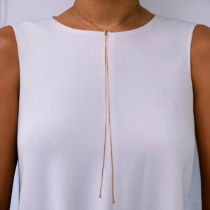 Colar Gravatinha Longo Dourado | Lanarée Acessórios